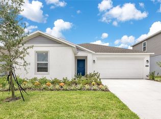 2494 McKinley Dr, Lake Wales, FL 33859
