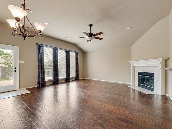 5th image of 6304 Fall River Dr