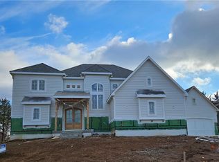 21347 W 93rd Ct, Lenexa, KS 66220