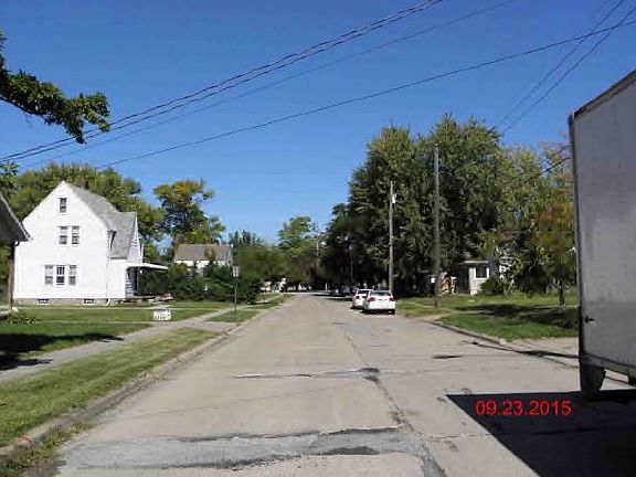 4th image of 1367 Nichols St