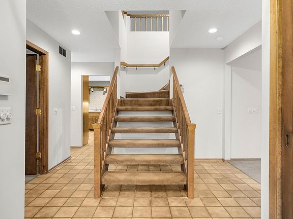 5th image of 1166 Kingsley Ct