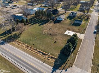 100 Sherman Ave, Ackley, IA 50601
