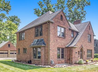 623 Elm St, Three Rivers, MI 49093