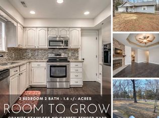 134 Hickory Tree Ln, Lampe, MO 65656