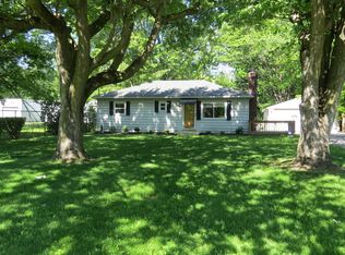 8190 Leavitt Rd, Amherst, OH 44001