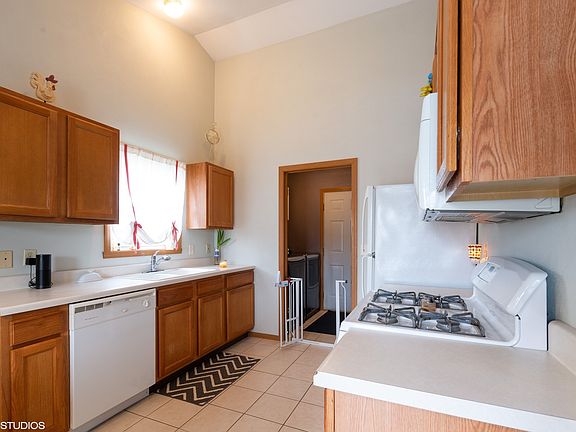 4th image of 3822 Northline Dr