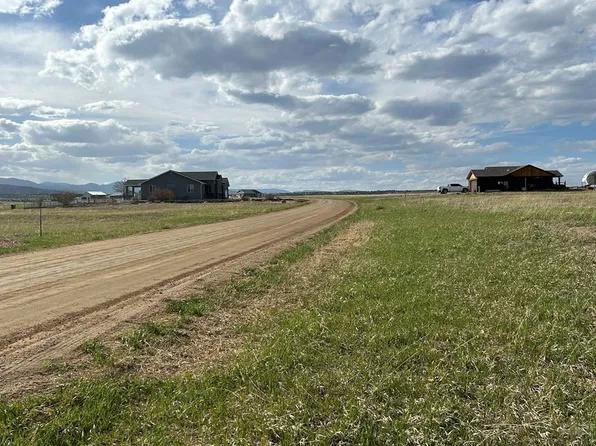 E Jefferson Blvd, Colorado City, CO 81019