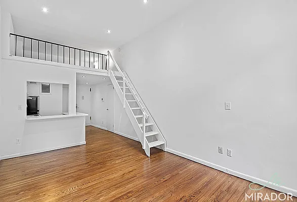 Rented by Mirador Real Estate | media 1