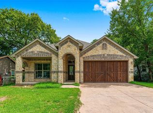 4637 Erath St, Fort Worth, TX 76119