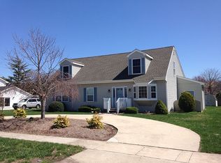8 Stoney Creek Dr, Egg Harbor Township, NJ 08234