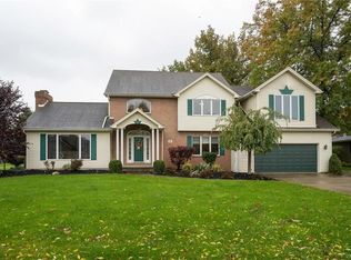 32 Trails End, Grand Island, NY 14072