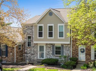 1043 Stratford Ct, Loveland, OH 45140
