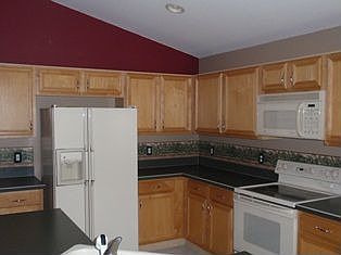 2nd image of 424 Saddell Bay Loop