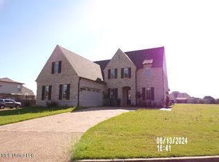 5915 Shiloh Ln, Southaven, MS 38672