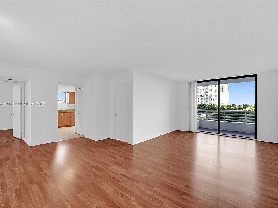 1st image of 3300 NE 192nd St APT 501
