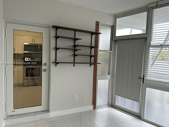 4th image of 141 NE 10th Ave APT 18B