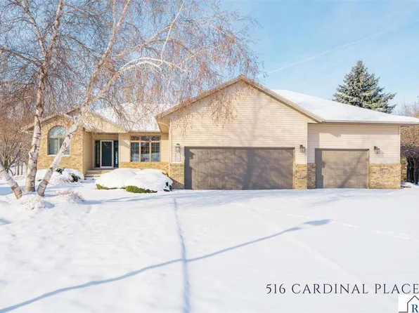 516 Cardinal Pl, Mankato, MN 56001