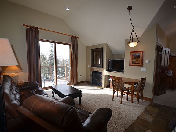 3rd image of 316 Highlands Green Lodge Highfield Trl #316-34