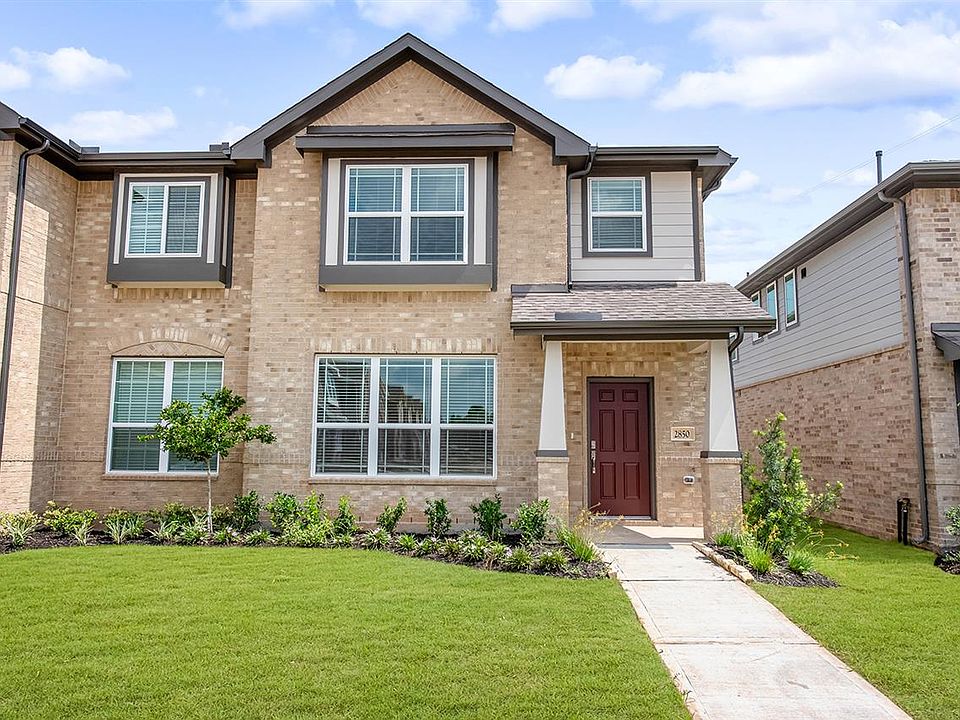 2850 Scanlan Meadow