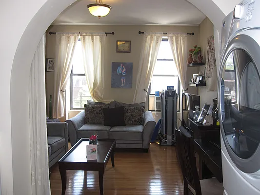 Rented by Donawald Realty INC | media 20