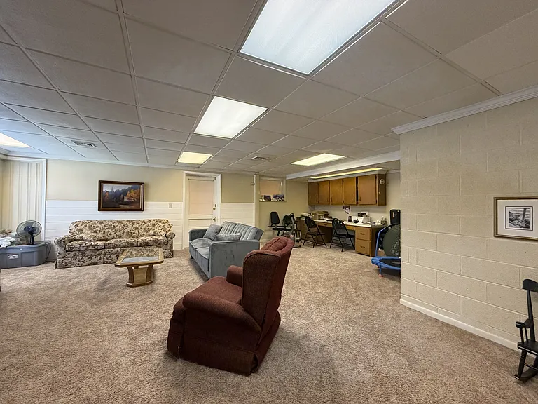 1543 N Reading Rd #1 — Photo 8