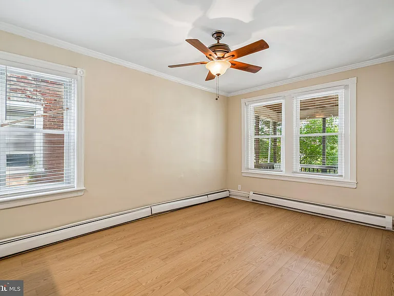 481 Gerhard St #1 — Photo 4