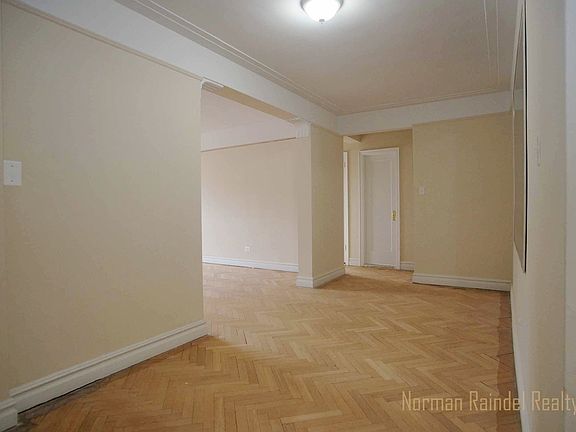 2nd image of 529 E 235th St APT 7F