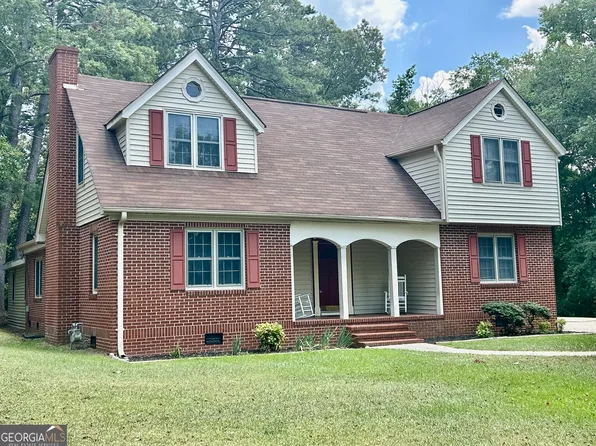 179 S Tusten St, Elberton, GA 30635