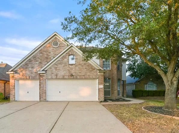 16710 Town Glade Drive, Cypress, TX 77429