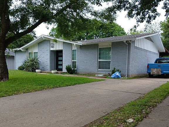 2nd image of 8148 Clearsprings Rd