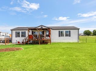 3300 Elderberry Ln, Joshua, TX 76058