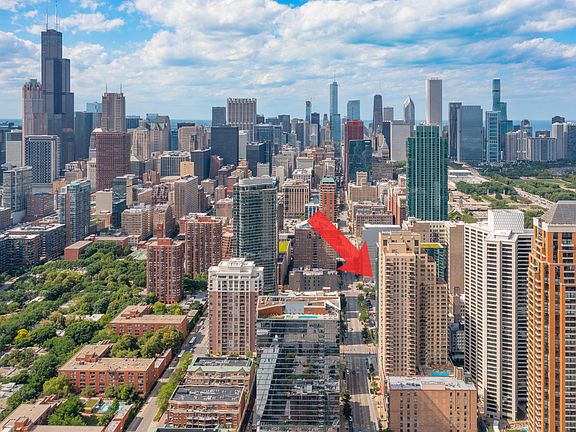 2nd image of 1111 S Wabash Ave APT 2501