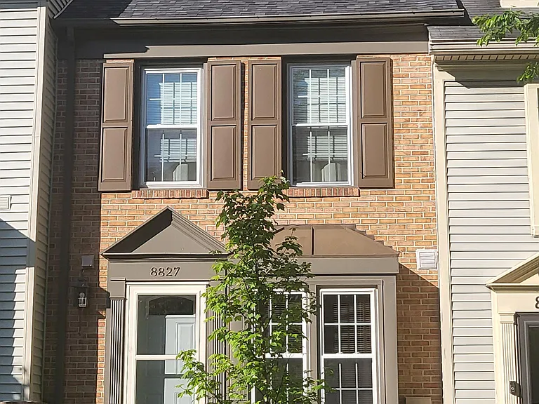 8827 Willowwood Way — Photo 1