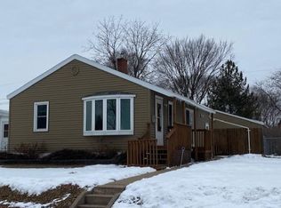 2119 Farnam St, La Crosse, WI 54601