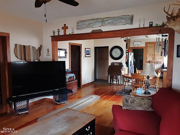 2nd image of 1211 Minnie St