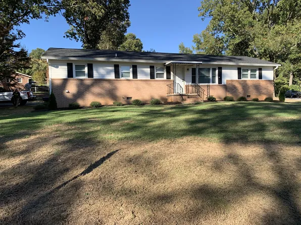 115 Carole Dr, Greer, SC 29651