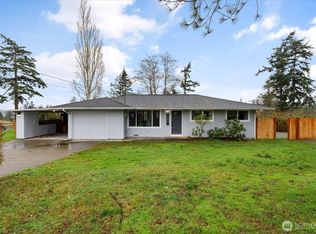 1321 Orchard Loop, Oak Harbor, WA 98277