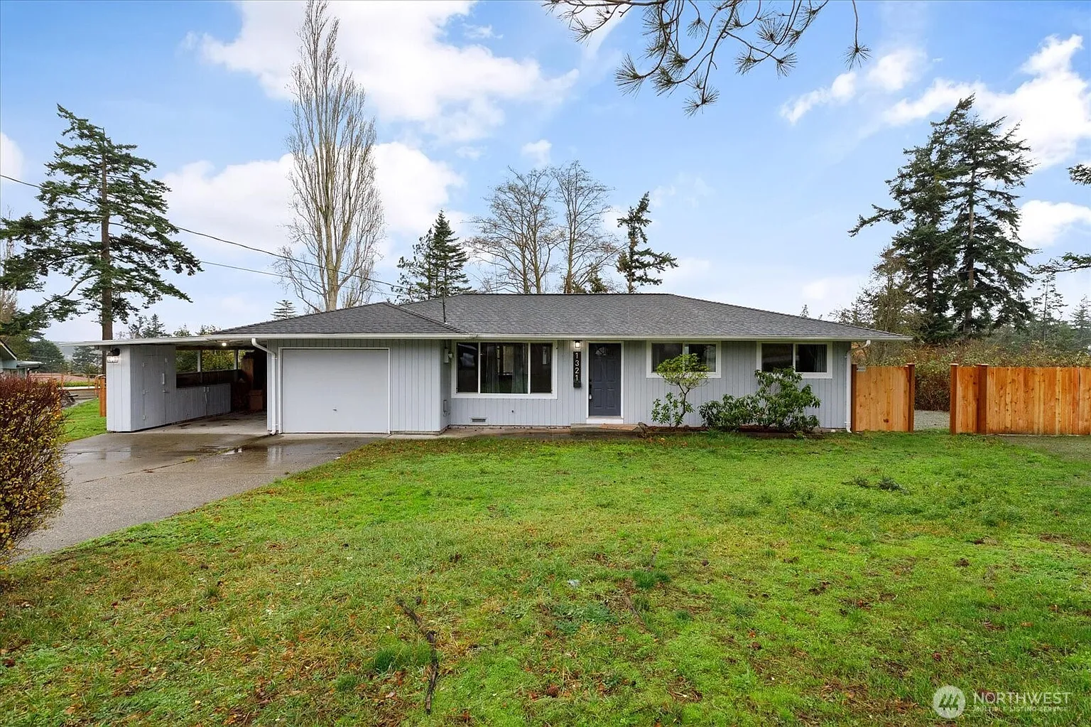 1321 Orchard Loop photo 1