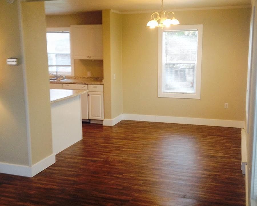 1st image of 1408 Gunnison Ct