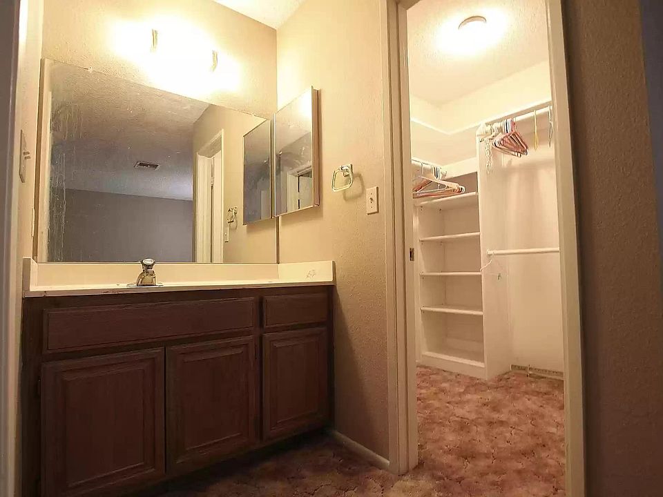 1st image of 424 W Avenue J5 Unit 29
