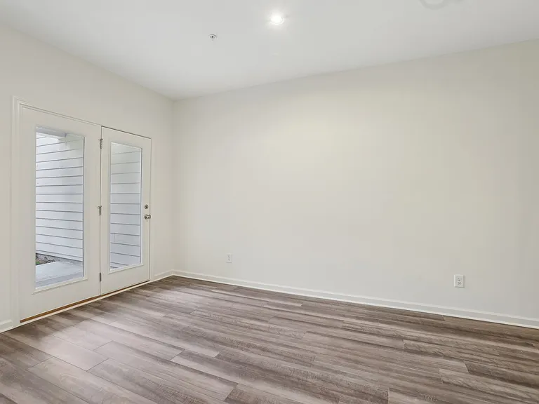 2571 Grey Hawk Dr — Photo 12