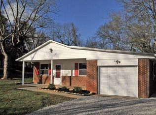 123 Park Dr, Maryville, TN 37804