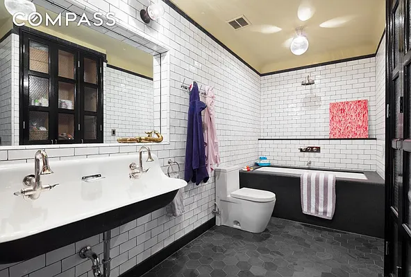 Sold by Compass | media 11