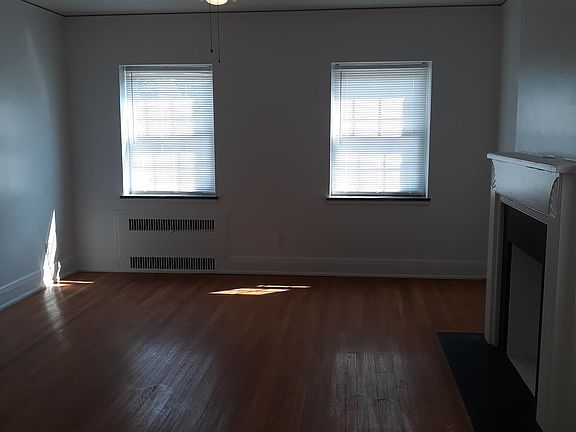 3rd image of 107 Bradford St APT 6