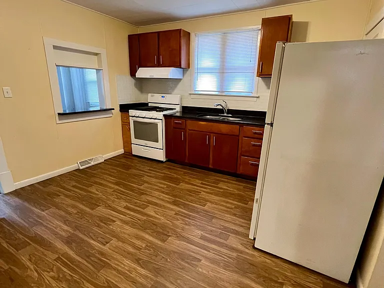 209 Circle Rd — Photo 11