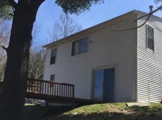 124 Old Newark Valley Rd, Endicott, NY 13760