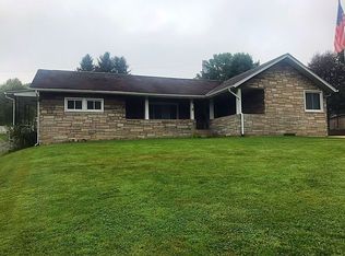 820 Bentleyville Rd, Charleroi, PA 15022