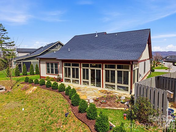 3rd image of 2 Lifestyle Ct