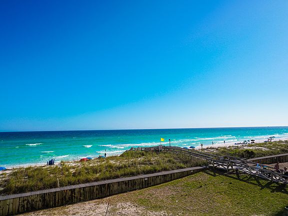 3rd image of 900 Gulf Shore Dr Unit 1033