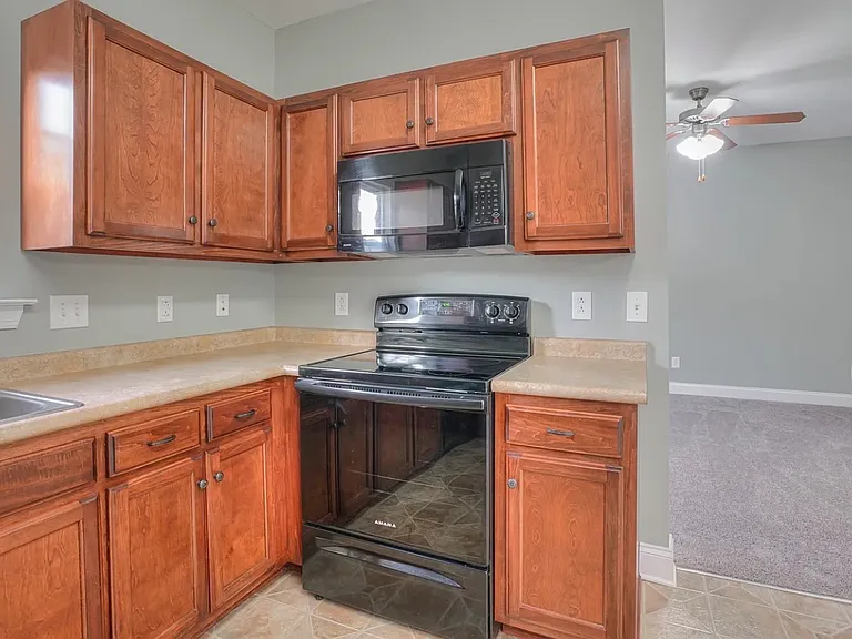 214 Rowlette Cir #214 — Photo 23